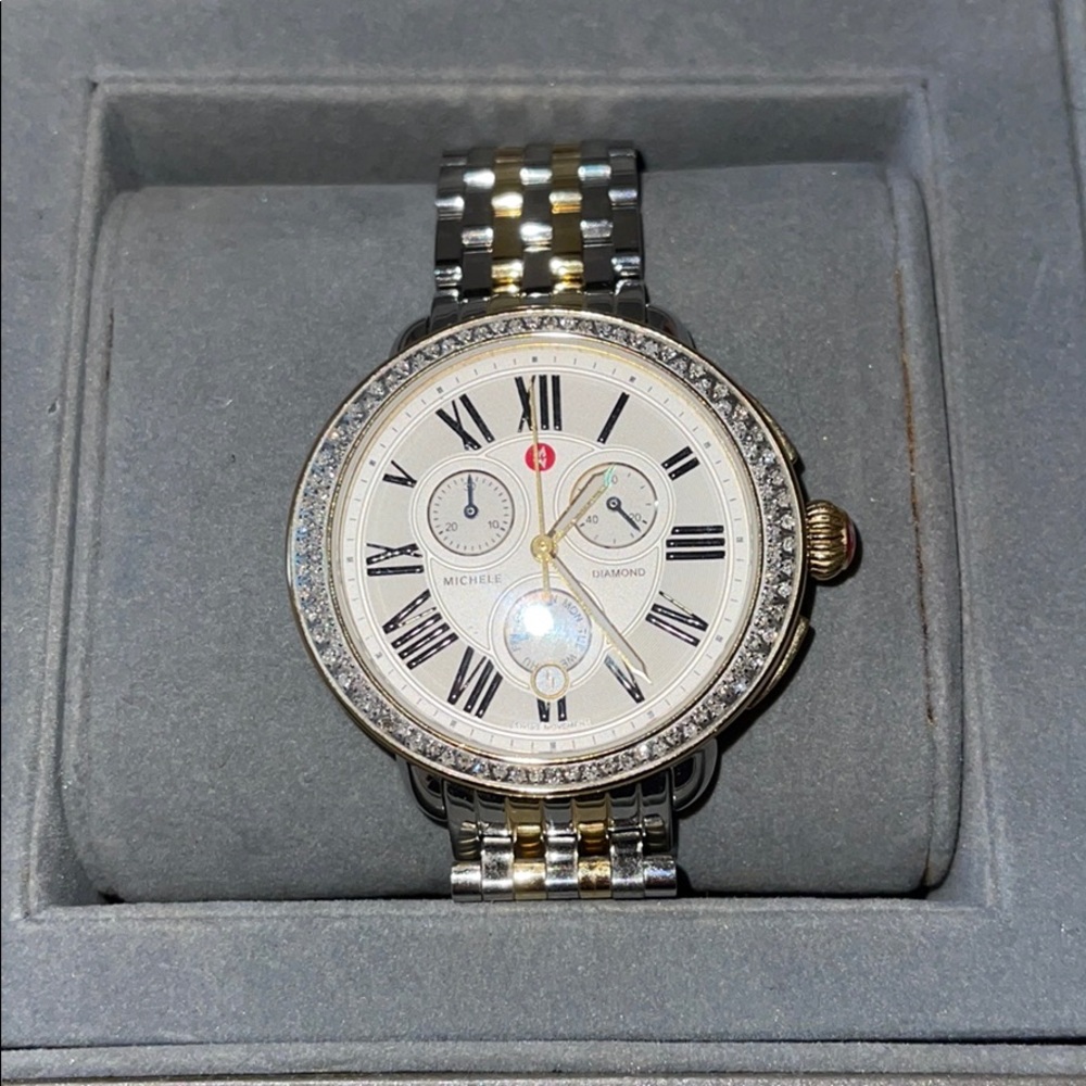 Michele Deco Round face watch 💎